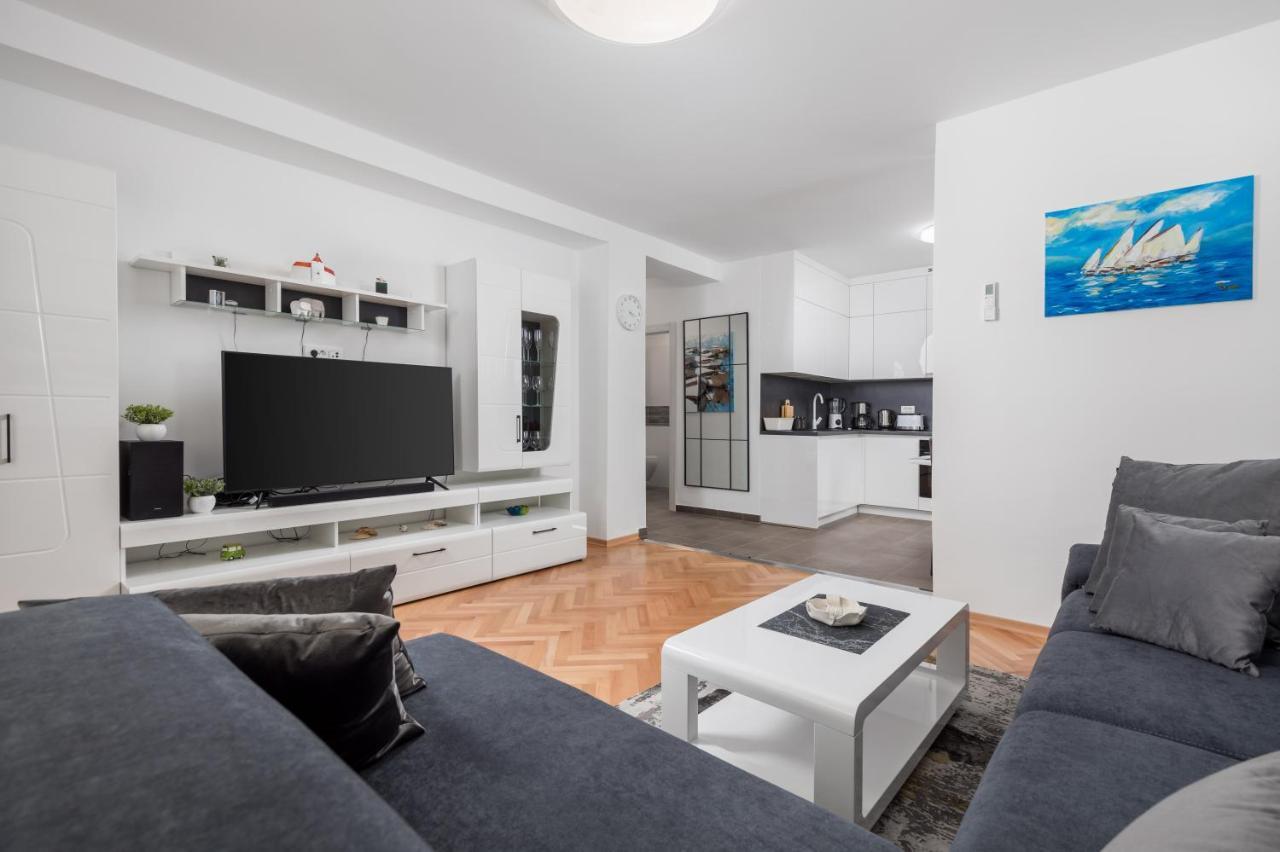 Relax Fiume Apartment Luaran gambar