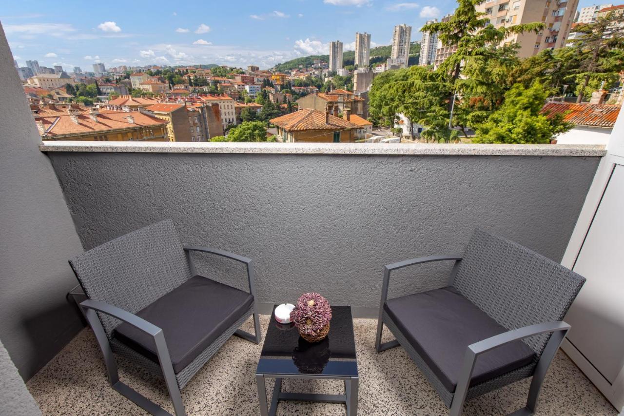 Relax Fiume Apartment Luaran gambar