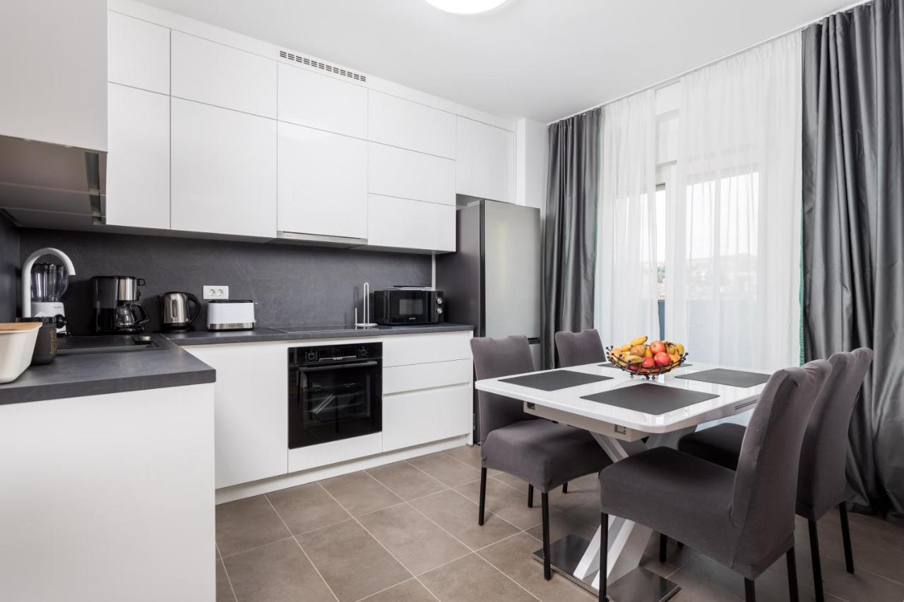 Relax Fiume Apartment Luaran gambar