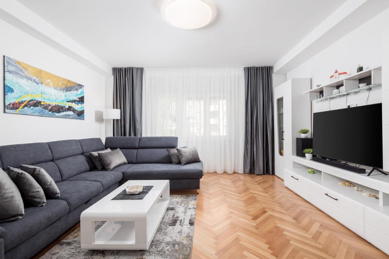 Relax Fiume Apartment Luaran gambar