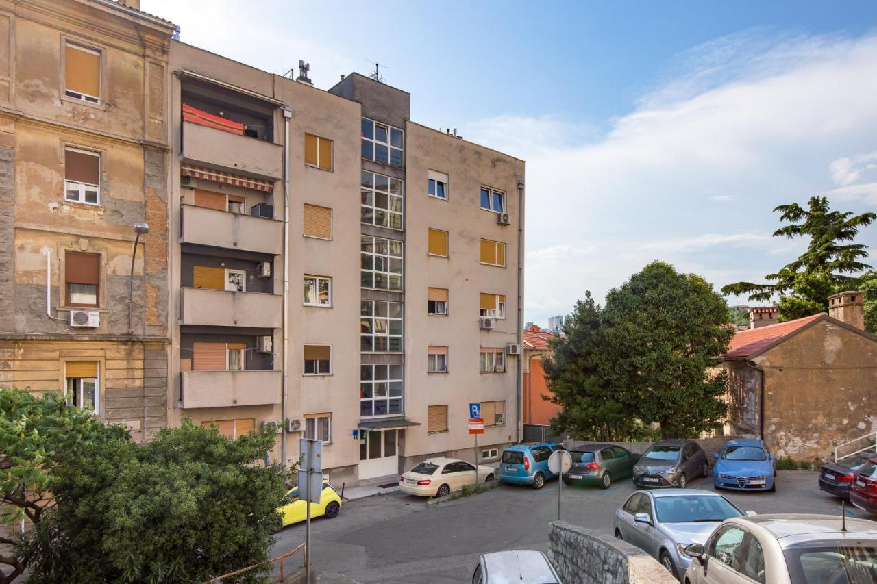 Relax Fiume Apartment Luaran gambar
