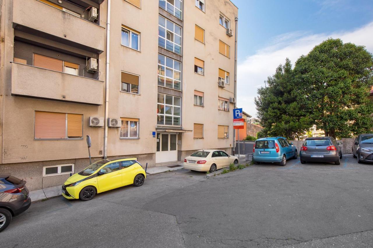 Relax Fiume Apartment Luaran gambar